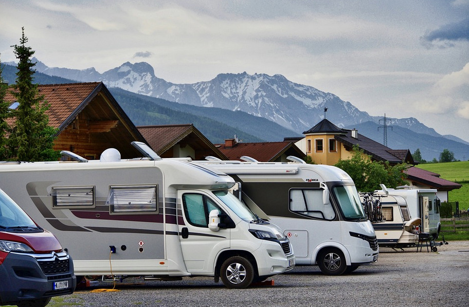 Top-Ranked Camper Vans for Enjoying Your Weekend Getaways in Style